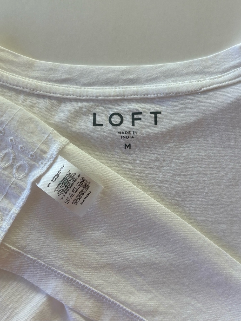 LOFT Women's White Tee with Embroidered Detail, Size M - Picture 7 of 7